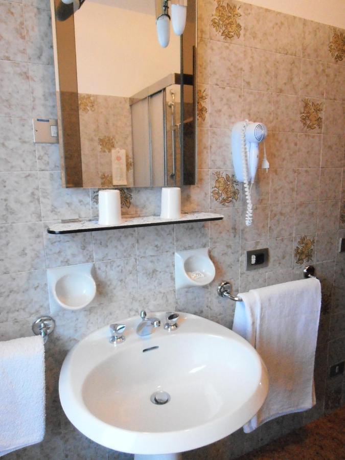 Garni Al Barance Hotell Selva di Cadore Rum bild