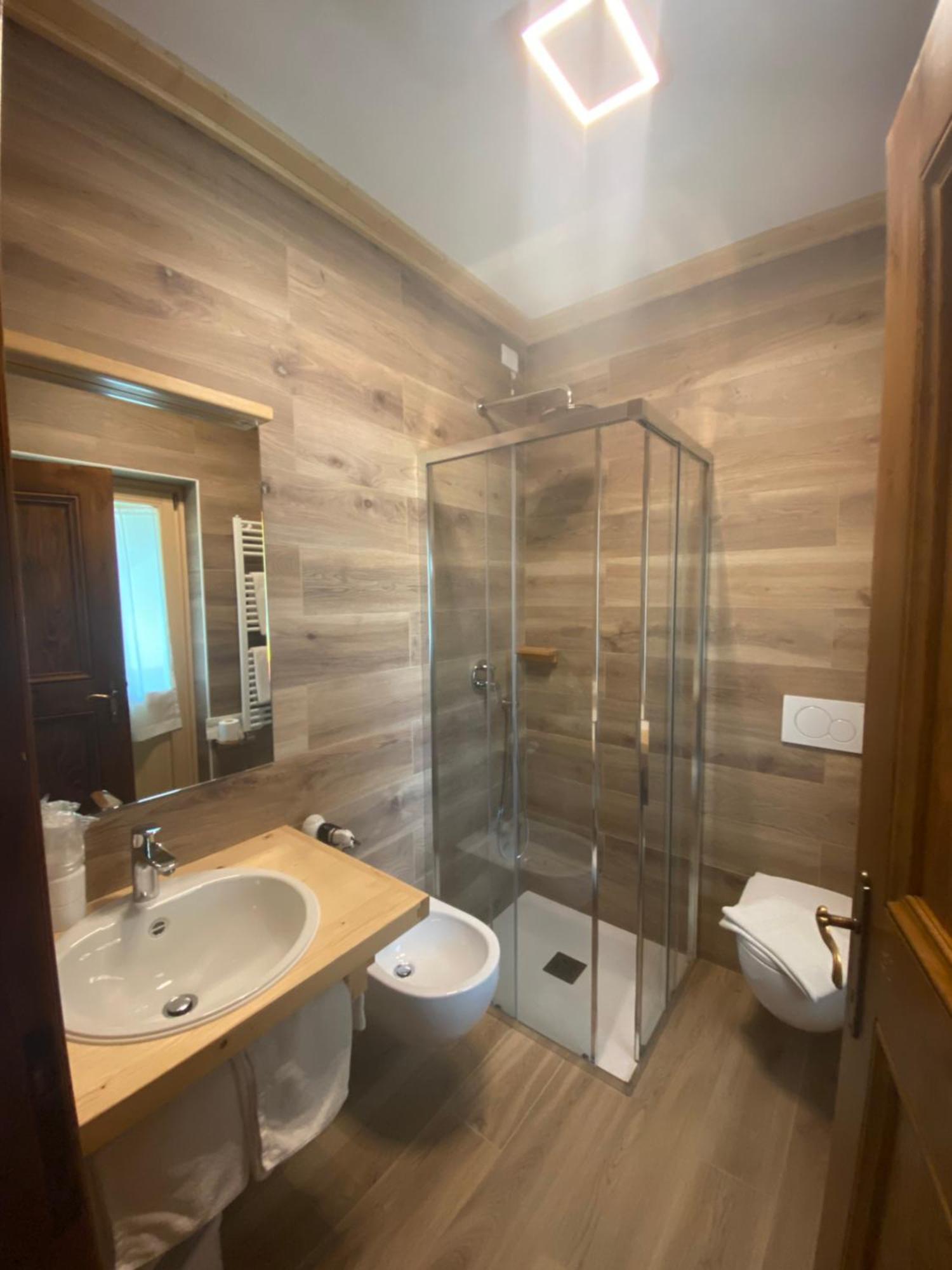 Garni Al Barance Hotell Selva di Cadore Exteriör bild