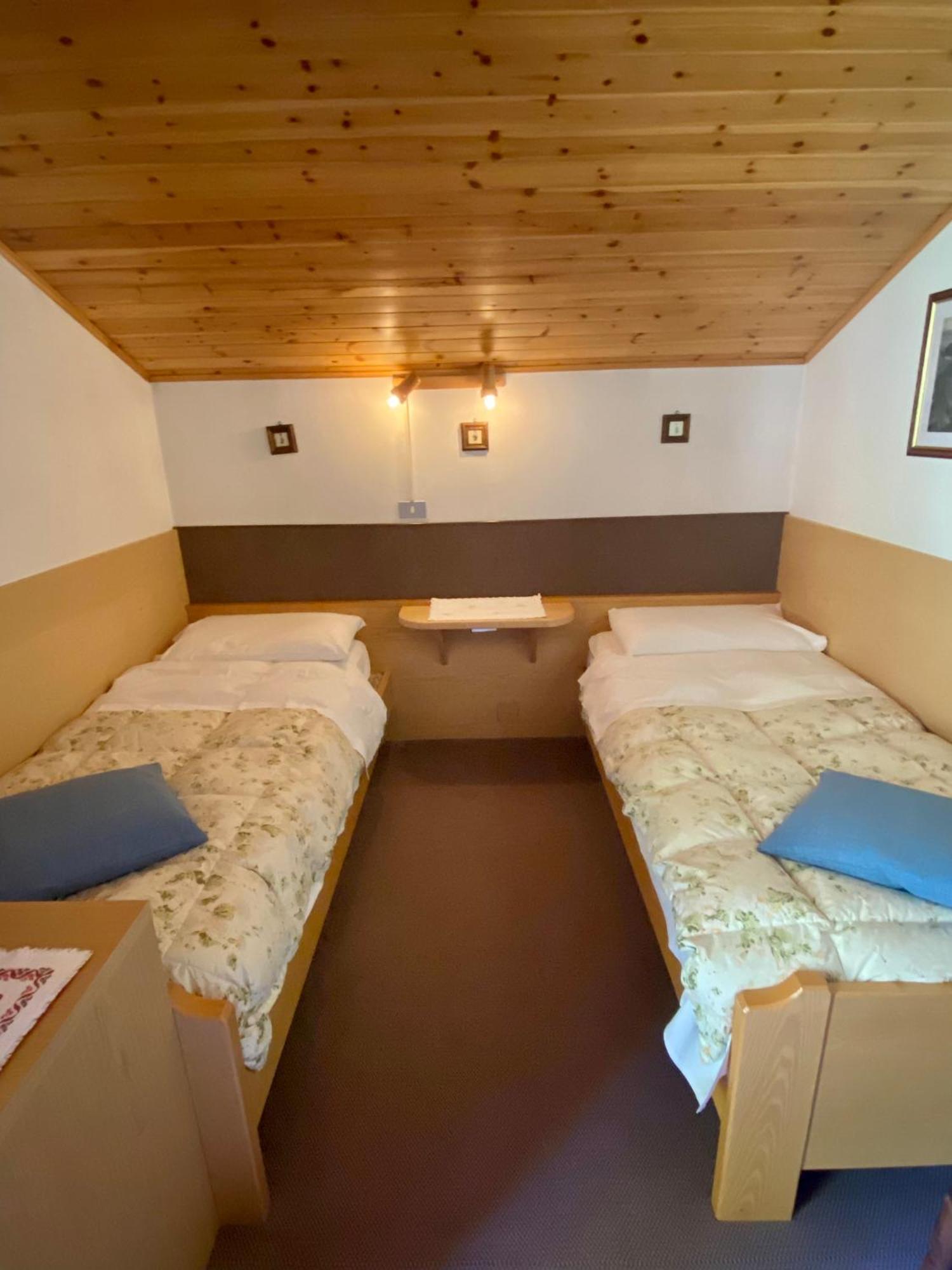 Garni Al Barance Hotell Selva di Cadore Exteriör bild